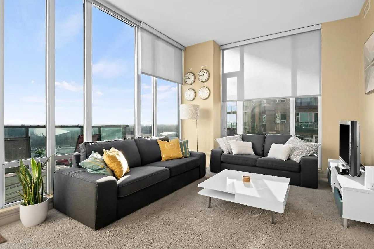 Gorgeous Downtown Calgary Condos By Globalstay Free Parking contacts